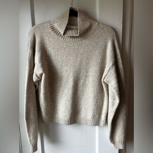 Treasure & Bond Heathered Cream Cowl Neck Sweater, size S